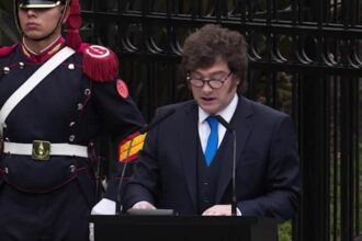 Disputa entre Argentina e Reino Unido pelas Ilhas Malvinas