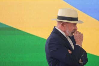 Campanha de Lula orienta aliados a cobrar investigação no STF