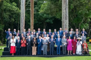 Sem Lula, ministros fazem “confra” para dar gás na campanha; veja bastidor