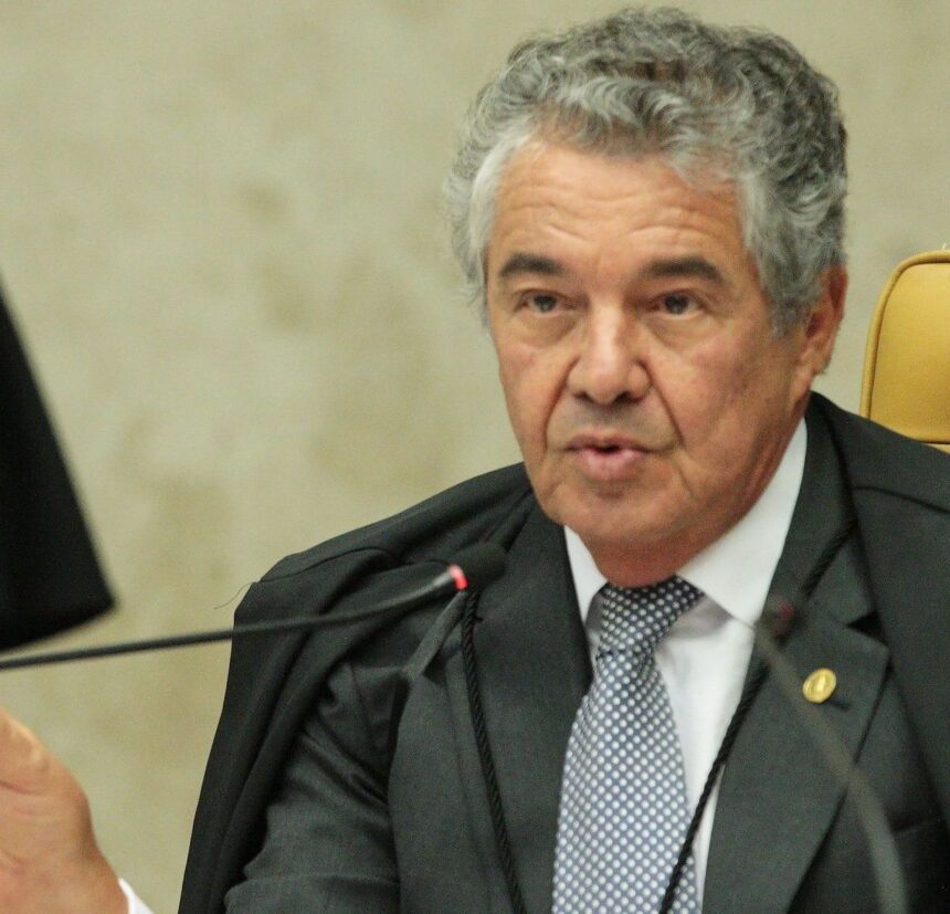 O ex-ministro Marco Aurélio Mello durante sessão no Supremo Tribunal Federal (STF)