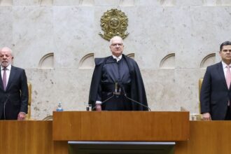 Luiz Inácio Lula da Silva, Edson Fachin e Davi Alcolumbre em sessão de abertura do ano judiciário de 2026, no STF (Supremo Tribunal Federal), Brasília