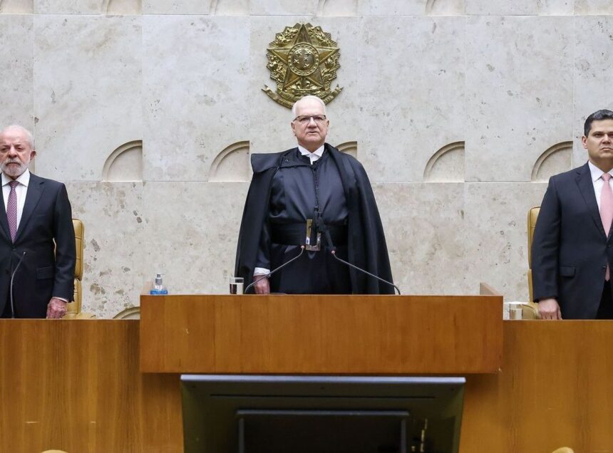 Luiz Inácio Lula da Silva, Edson Fachin e Davi Alcolumbre em sessão de abertura do ano judiciário de 2026, no STF (Supremo Tribunal Federal), Brasília