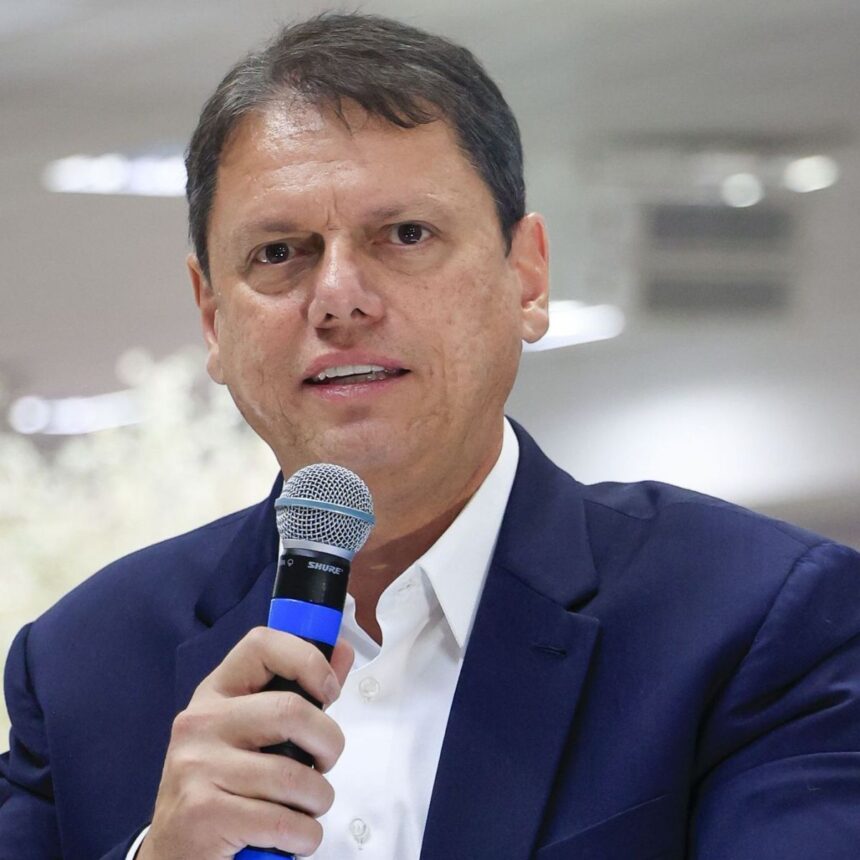 Pesquisa sobre a aprovação do governo Tarcísio em São Paulo