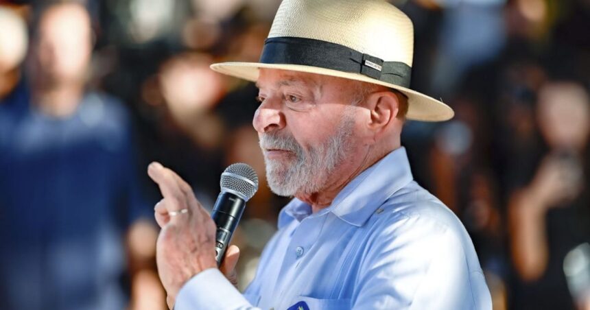 Presidente Luiz Inácio Lula da Silva em pronunciamento oficial