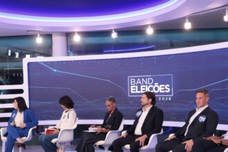 Candidatos ao Senado de São Paulo durante debate eleitoral