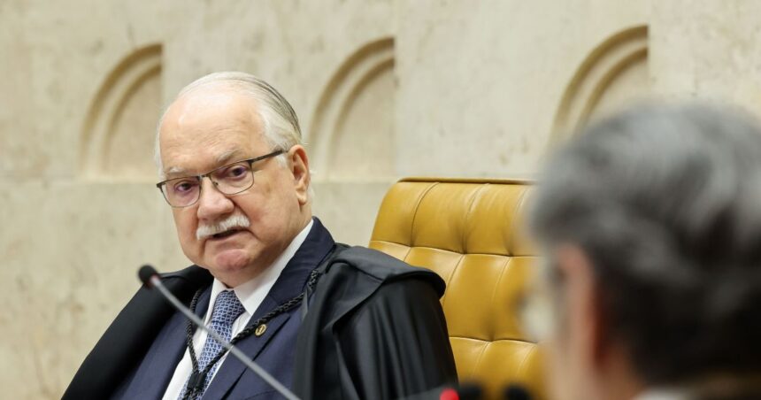Edson Fachin em sessão do STF em 15 de setembro
