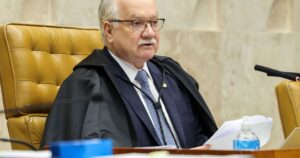 Edson Fachin em sessão do STF em 15 de setembro