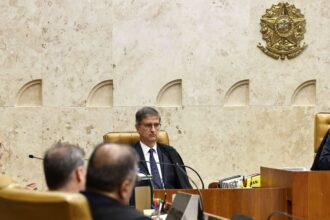 STF tem embates ao discutir relatório da PF sobre Moraes