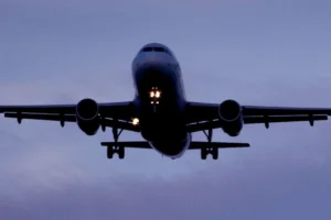 Passagens aéreas subiram 14,5% em agosto, aponta ANAC