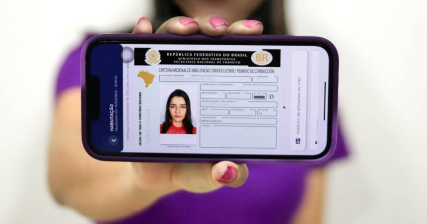 Contran prorroga validade da CNH até dezembro; veja quem tem direito