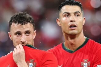 Cristiano Ronaldo durante partida de futebol