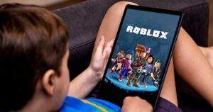 ECA Digital revela o que TikTok, Instagram e Roblox tiraram do ar