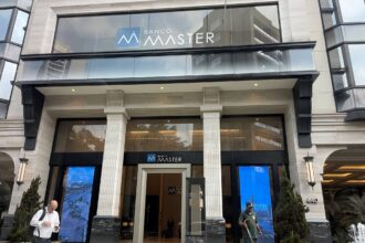 Entrada da antiga sede do Banco Master em São Paulo