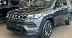 Jeep Compass Sport T270: versão de entrada do SUV médio