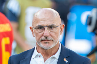 Luis de la Fuente durante a final da Copa do Mundo de 2026 entre Espanha e Argentina