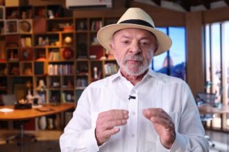 Lula faz pronunciamento sobre soberania nacional