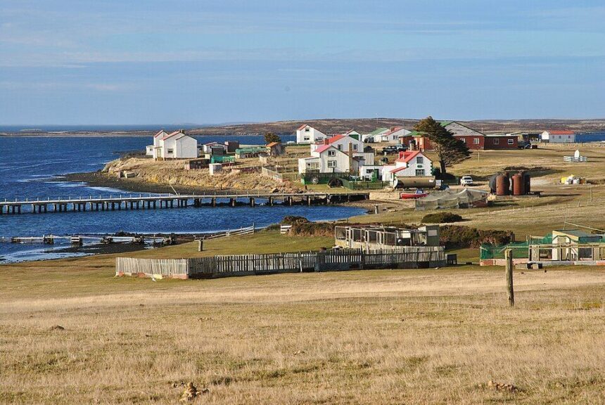 Ilhas Malvinas, território disputado por Argentina e Reino Unido