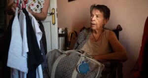 Maricarmen, idosa despejada de casa em Madri por imobiliária