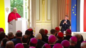 O Papa Leão alerta que a IA está criando um "paraíso de máquinas".