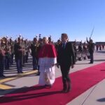 O presidente francês dá as boas-vindas ao Papa Leão XIII à França.