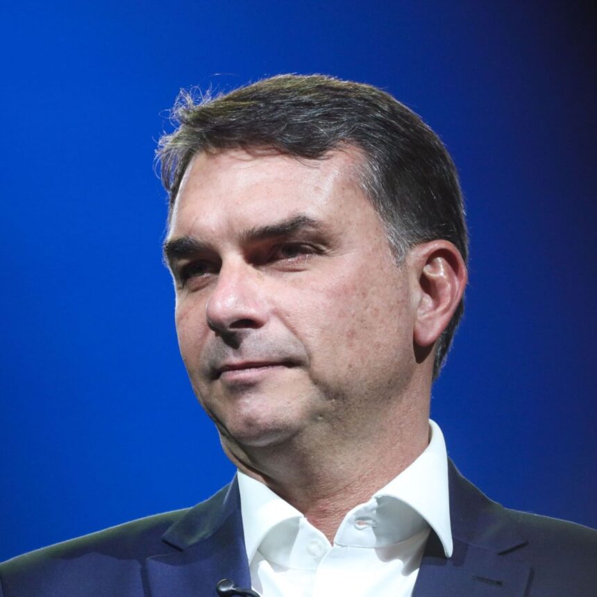 Flávio Bolsonaro (PL)