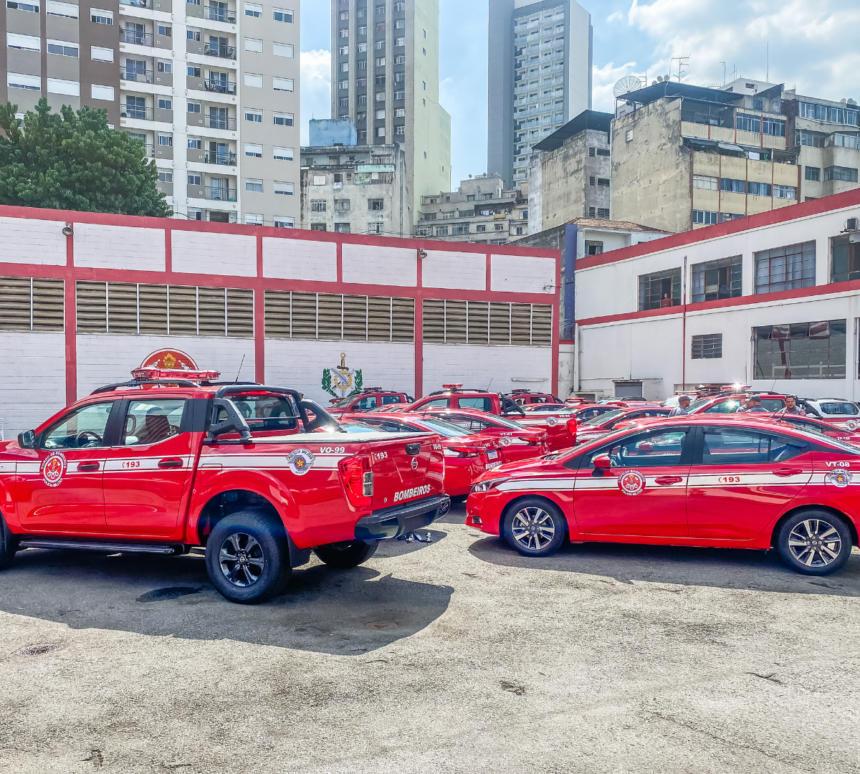 Corpo de Bombeiros ainda realiza buscas no local para tentar localizaar desaparecidos