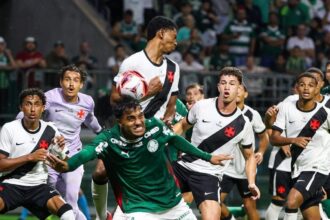 Vasco celebra título do Brasileirão Sub-20
