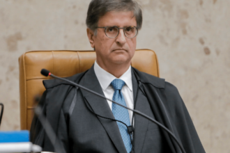Procurador-geral da República Paulo Gonet em atividade institucional