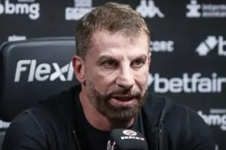 Presidente do Vasco detona mandatário do Flamengo