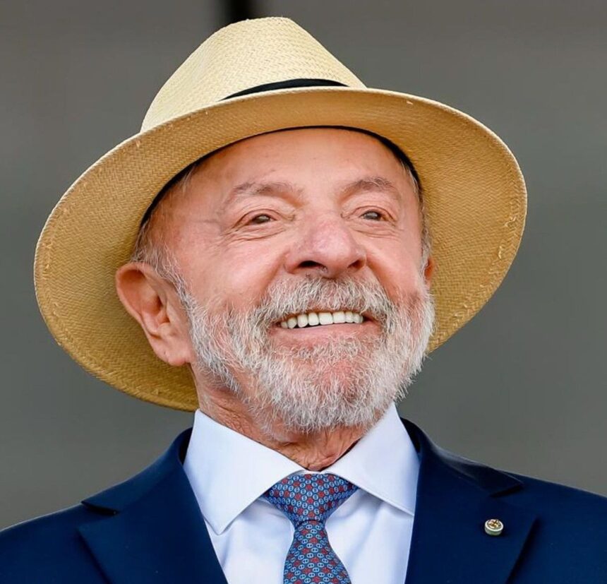 Urna eletrônica em pesquisa sobre eleições presidenciais