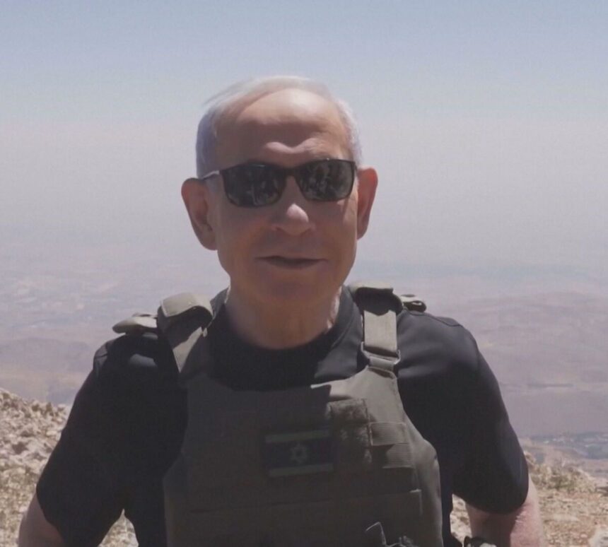 Benjamin Netanyahu em visita ao Monte Hermon, na Síria