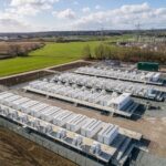 Parque de geração de energia solar e eólica no Brasil
