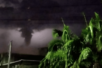 Nuvens de tempestade associadas a tempo severo