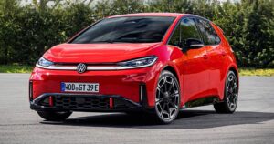 VW ID.3 GTI estreia com 326 cv e até 601 km de autonomia