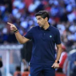Abel Ferreira aparece como favorito para assumir o Sporting