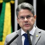 "Decepção", diz Alessandro Vieira sobre Zanin rejeitar CPI do Master
