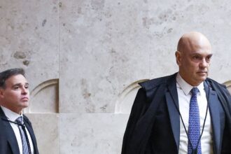 Sessão do Supremo Tribunal Federal sobre procedimento ligado ao Banco Master