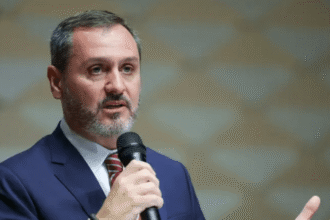 Diretores da PF manifestam apoio a Andrei e colocam cargos à disposição