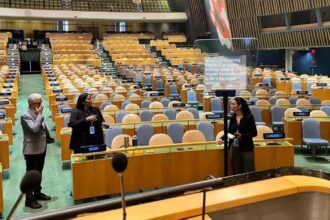 ONU muda teleprompter e revisa escadas após críticas de Trump