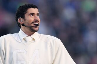 Miguel Gandelman vence Emmy por show de Bad Bunny