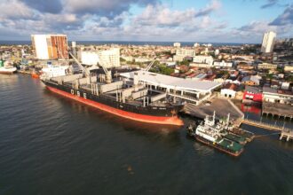 Balança comercial brasileira com superávit em agosto