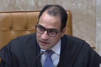 Beto Simonetti, presidente da OAB, durante posse de Edson Fachin como presidente do STF, em Brasília, 29 de setembro de 2025