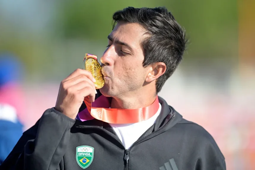 Caio Bonfim celebra ouro e coloca prova como bom indicador para LA 2028