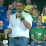 Flávio Bolsonaro reúne aliados em SP para gravar novo material de campanha