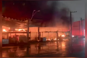 São Paulo (SP), 06/09/2026 - Incêndio atinge pavilhão de frutas no Ceagesp. Foto: Camera de segurança Ceagesp.