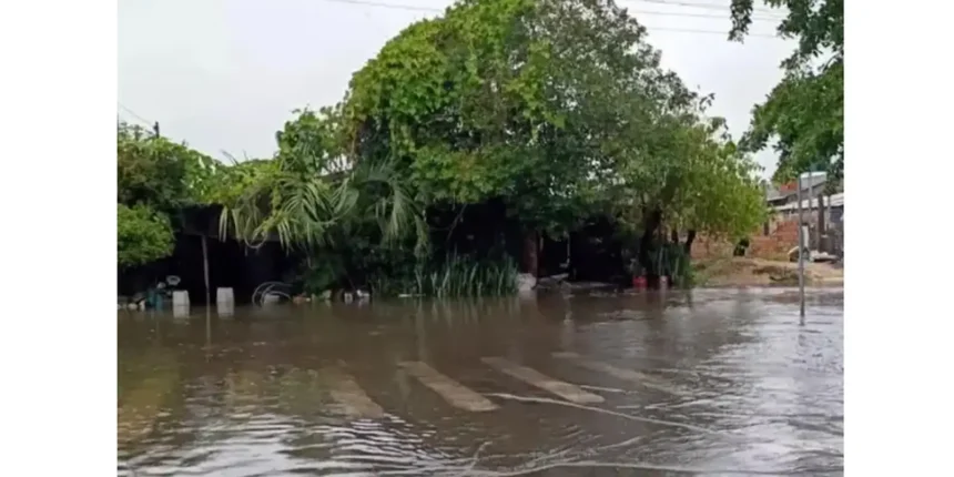 Chuvas deixam mais de mil pessoas fora de casa e mantêm alerta máximo no Rio Grande do Sul