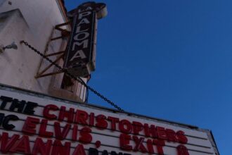 Cinema do La Paloma Theatre, em Encinitas, Califórnia