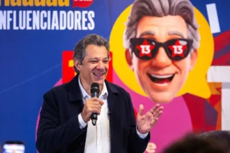 Haddad aposta em influencers para encarar desafio da comunicação digital