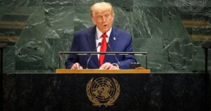 Donald Trump e Luiz Inácio Lula da Silva durante discurso na Assembleia Geral da ONU