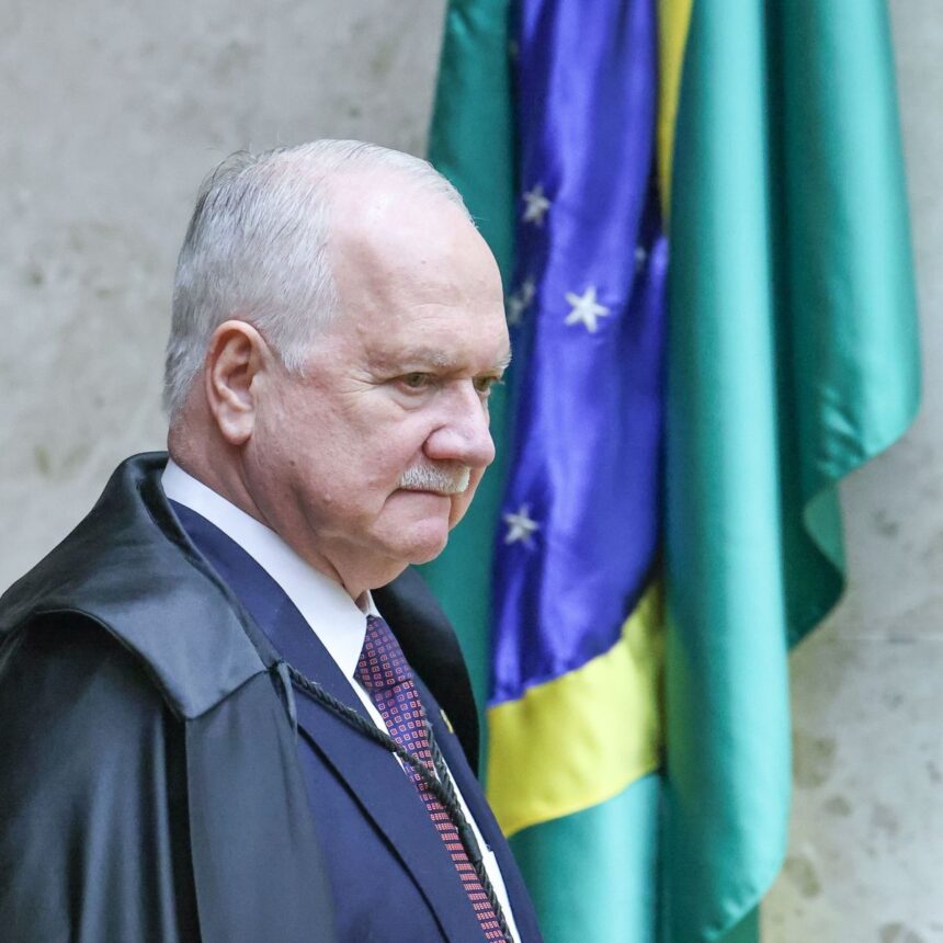 STF analisa relatório da PF sobre Moraes e Daniel Vorcaro
